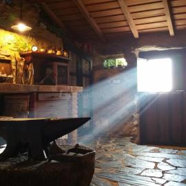 LA FRAGUA casa rural, hotel in Pastores