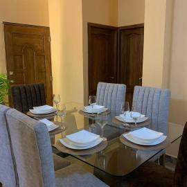 Family Apartment in San Cristóbal with 2 Bedrooms, 4 Beds, Living Room, Dining Area, Kitchen, Satellite WiFi and 1 Bathroom with Hot Water - CoralBay - Galápagos Home