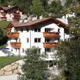 Villa Otto, hotel in Santa Cristina Gherdëina
