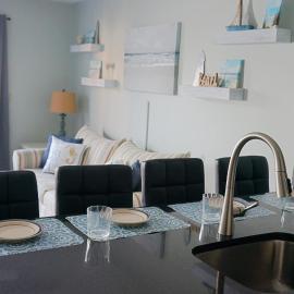 Charming 1-Bedroom Condo at Raffles in North Ocean City, Steps from Northside Park, hotel u gradu Oušn Siti