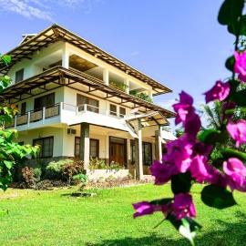 Sandybridge Eco Farm at Relly's Restaurant, hotel Puerto Princesában