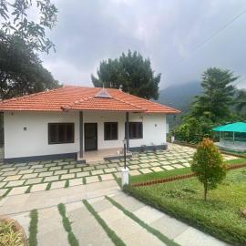 Soul Mountain, Hotel in Paithalmala