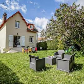 Le Temps de Vivre - Maison avec jardin proche Deauville, hotel u gradu Touques