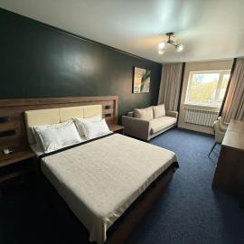 Ulpan Mini Hotel, hotel in Astana