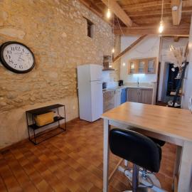 Viesnīca Charmante maison à la campagne pilsētā Grane