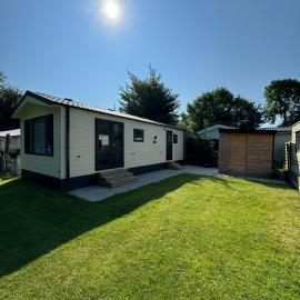 Chalet in Makkum - K118, Hotel in Makkum