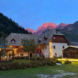 Guesthouse Prrockaj Theth, hotell i Theth