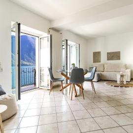 Lakeside Village Apartment, Lugano