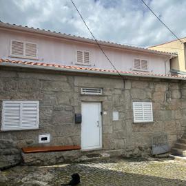 Casa Elena, hotel in Ruivãis