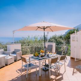 Infinity Experience Casa Vacanza Incantevole con Terrazzo