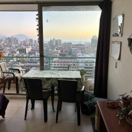Habitación con vista al mar en cómodo depto céntrico, hotel in Antofagasta