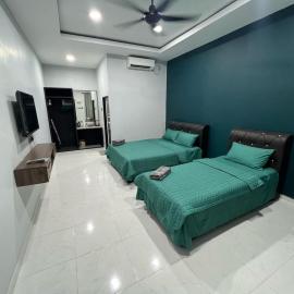 Chenang Private Pool Villa & Cottage, Hotel in Pantai Cenang