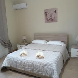 Luminoso Appartamento con Terrazza......C.U......Q2483