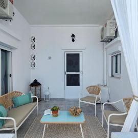 Captain Giorgos House، فندق في بولونيا