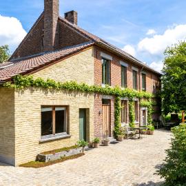 Land van Engelingen, hotel em Helshoven