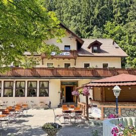 Sparta Hotel, hotel in Pottenstein