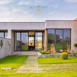 The Villa 22 of Ambassador Kachreti Golf Resort, hotelli kohteessa Kachretʼi