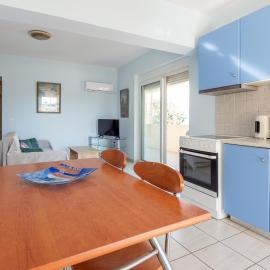 Rodanthi Apartment