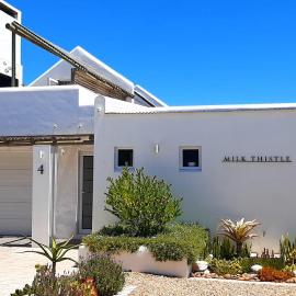 Milk Thistle Loft & Studio apartments, hotel v mestu Paternoster