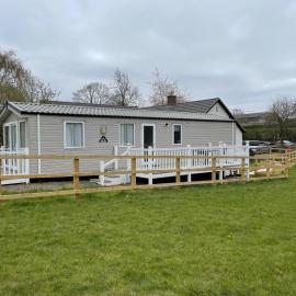 Caravan in Holcot - Sleeps 6 - Maximum 6 people - Maximum 4 adults per booking -Pet Friendly