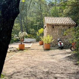 Le Cabanon des Morilles, hotel a Meyreuil