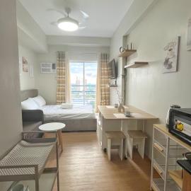 Serenity Stay Condo at 19th floor The Loop Tower Limketkai Center Lucky 19