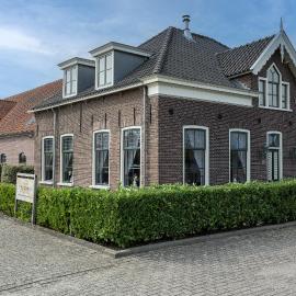 Hotel - restaurant Hoeve Kromwijk, hotel em Zoetermeer