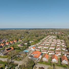 Holiday Park Dennenbos, hotel di Oostkapelle