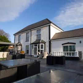 Hotel Plas Hyfryd, hotel v mestu Narberth