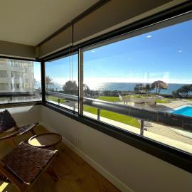 FLH Cascais Atrium Luxury Apartment with Sea View and Pool, hotel in Cascais