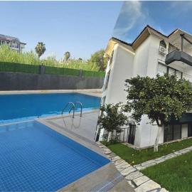 Paradise Garden sitesi 3 oda havuzlu eşyalı daire kişi fiyatı değil oda fiyatı