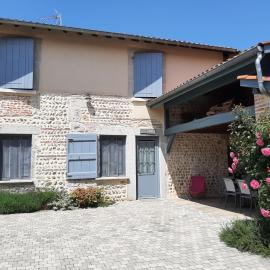 Gites le clos de Pérouges, hotel en Pérouges