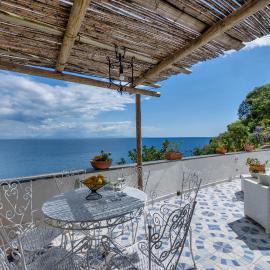 Villa Gianna "house near the sea on the Amalfi Coast"