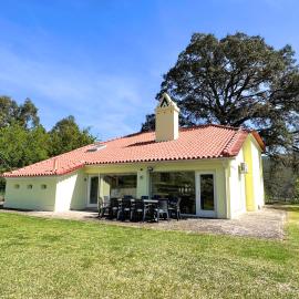 Casa da Cabração - Refúgio de Natureza e Sossego, hotel i Ponte de Lima