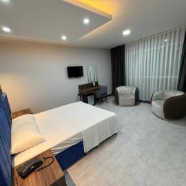 Trio Palace
