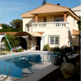 Ferienwohnung mit Privatpool Casa Wende, hotel en Benaguacil