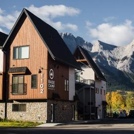Basecamp Resorts Canmore, hotel en Canmore