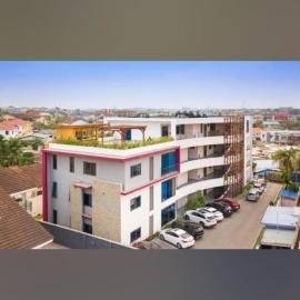 Legacy Square Apartment Ghana East Legon, hotel em Trofwi