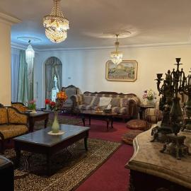 zainab house, hotel a Amman