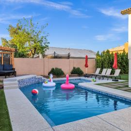 NEW! Luxe Vacation Retreat - heated pool, putting green