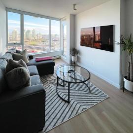 Condo Downtown Vancouver - Near Rogers Arena & BC Place w Parking