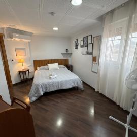 Apartamento Centro Ciudad 2 habitaciones ELDA, hotel em Elda