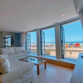 Sunrise Deck Empire Apartment, hotel in Muizenberg