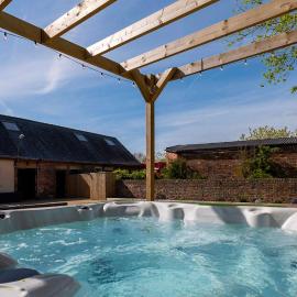 Abbey Farm House - Pet Friendly