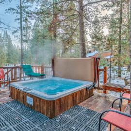 Pine Needle - Unit 7, Hotel in Sunriver