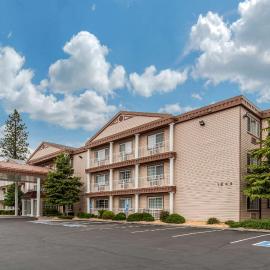 Comfort Inn Mount Shasta Area, hotel em Weed