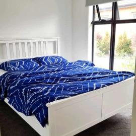 Cozy Room with Private Bathroom