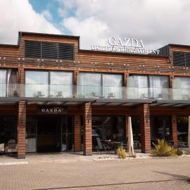GAZDA Hotel&Restaurant - Self Chek-In, viešbutis mieste Jesenice