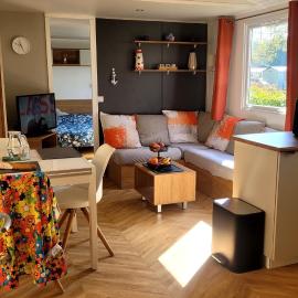 Magnifique Mobil home 40 m2 Grand Confort avec STARLING, hotel in Pont-Aven