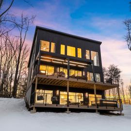 Adamina Canyon Luxurious, Canyon View 5BR,3BTH, hotel v destinaci Rockbridge